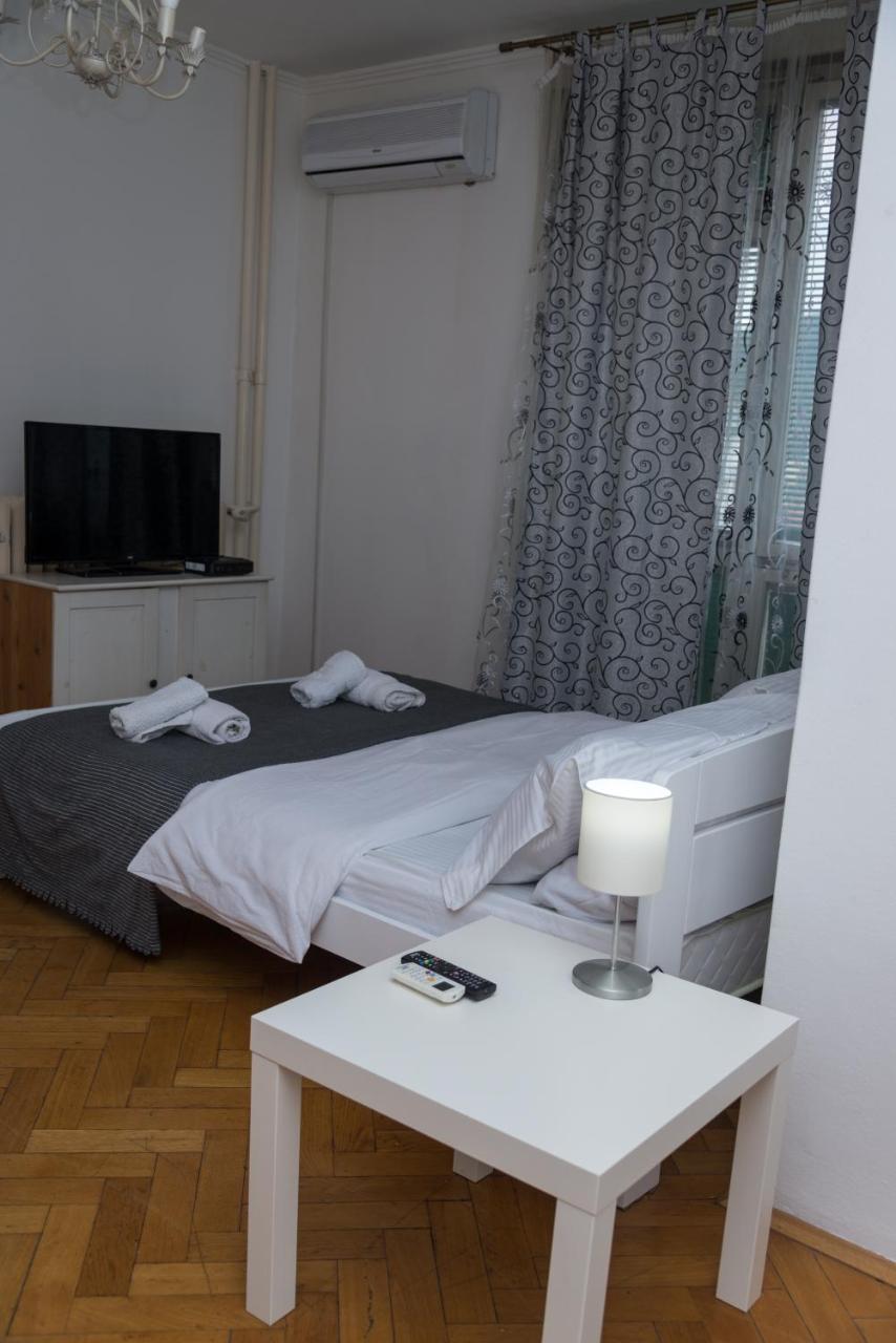 Appartement Apartman Panorama Glavna Ulica à Užice Extérieur photo